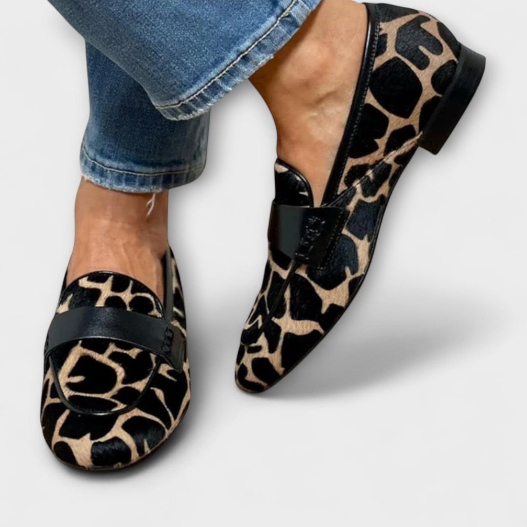 CIDEEMA | Handcrafted Leopard Elegance Slippers
