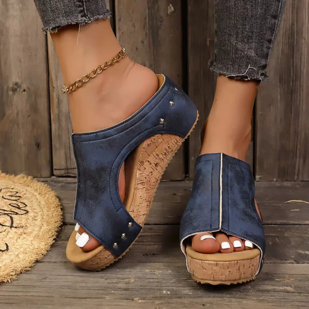 CIDEEMA | Stud Wedges