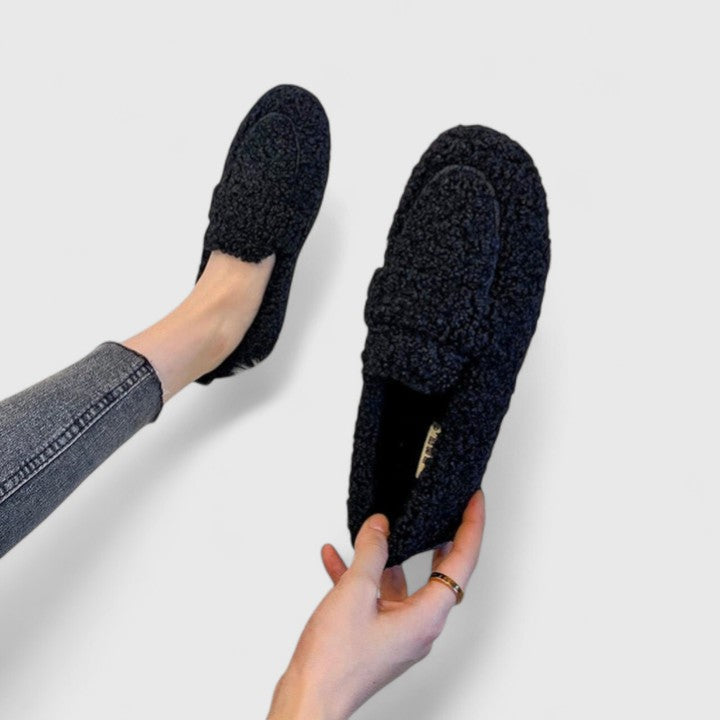 CIDEEMA | Warm Slippers with Elegant Design